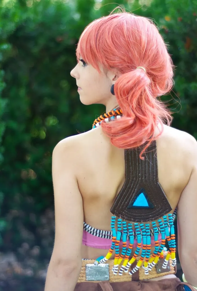 Vanille from behind, leather ornament and hand-beaded fringes, cosplay by Ryuu Seika 2011